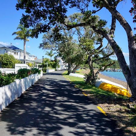 Last On The Strand, Russell - The Boathouse Bagian luar foto