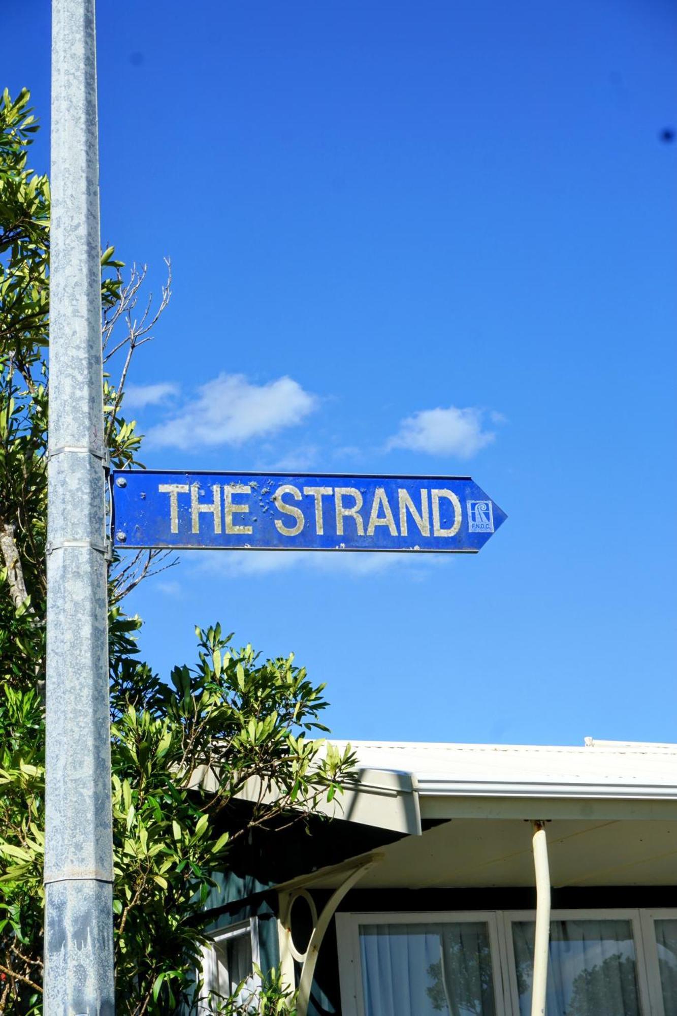 Last On The Strand, Russell - The Boathouse Bagian luar foto
